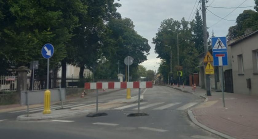 Remont głównych ulic w Karczewie. Do kiedy utrudnienia?