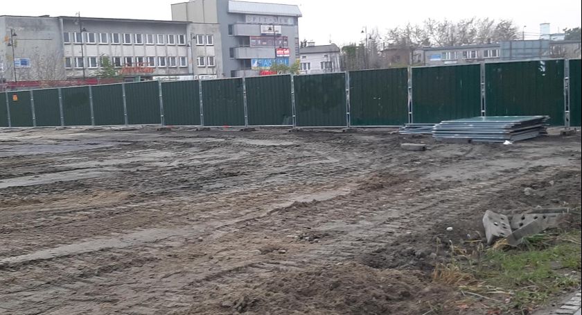 Co z resztą parkingów niedokończonej galerii w centrum Otwocka?