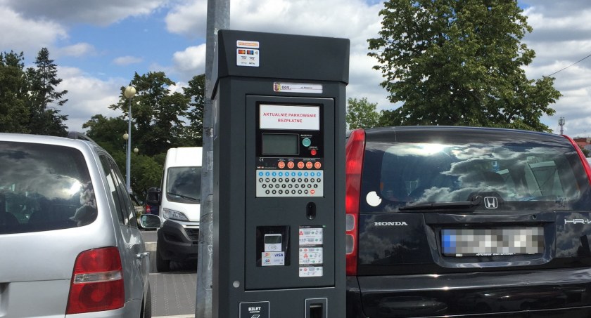 Otwock - nowy operator płatności mobilnych za parking