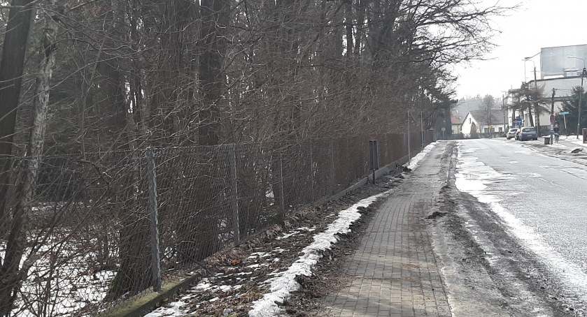 Minister kultury przedkłada starą willę nad bezpieczeństwo mieszkańców Celestynowa?