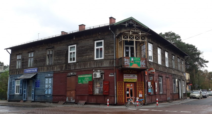 Dwa kolejne otwockie świdermajery zabytkami
