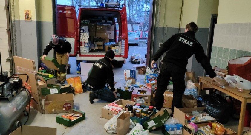 Zbiórki darów - Solidarni z Ukrainą