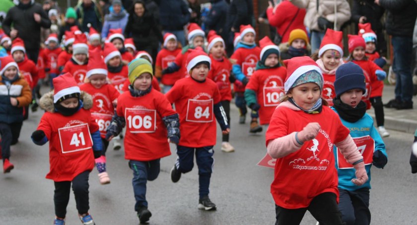 43 Półmaraton Wiązowski - biegi dziecięce i młodzieżowe