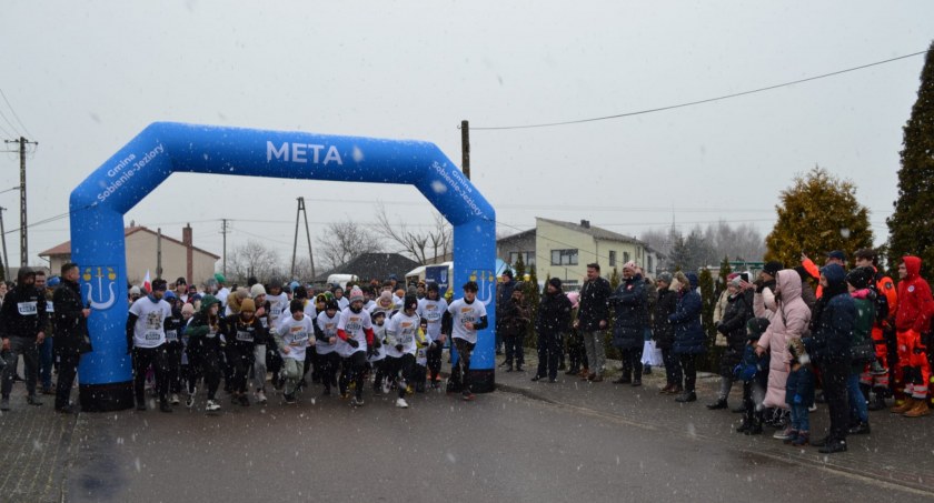 Tropem Wilczym 2023 w Sobieniach-Jeziorach
