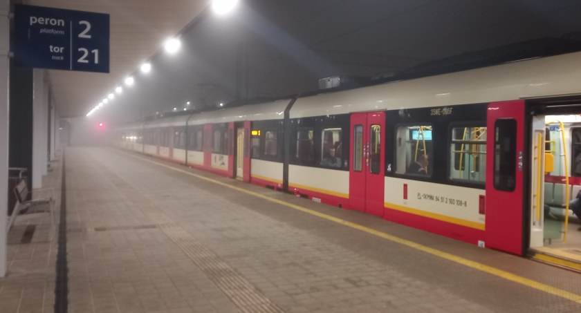 Zmiany w kursowaniu pociągów SKM i KM – 9-11 marca