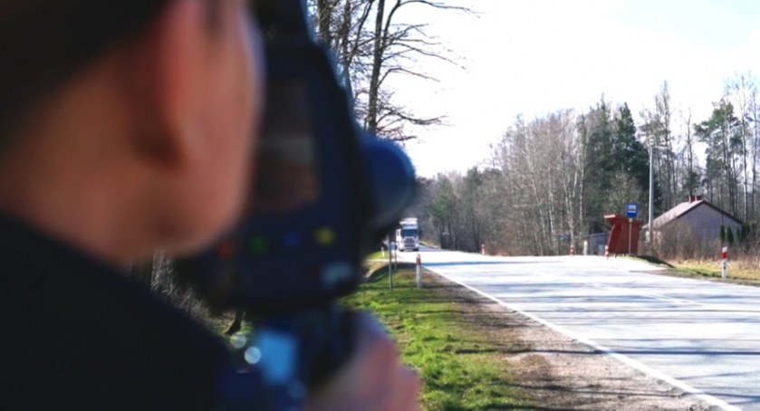Mandat 2500 zł dla pirata drogowego na DK 50