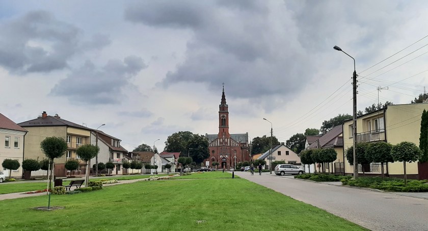 Mieszkańcy Kołbieli nie chcą miasta