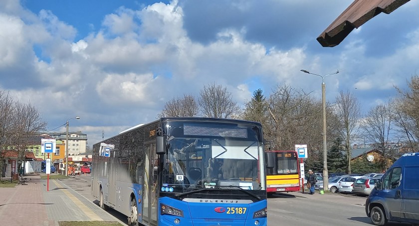 Otwock. Po Wielkanocy duże zmiany w rozkładach jazdy autobusów