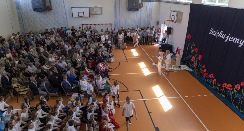 Nowa sala gimnastyczna w Augustówce otwarta