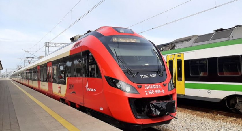 Opóźnione pociągi SKM S1 i S10 oraz KM R7