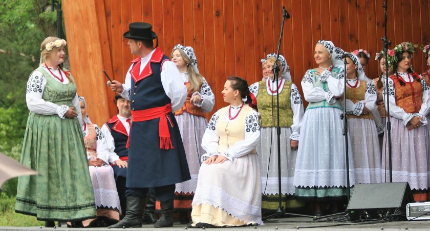 Wesele na Urzeczu - “Śpiewanki nad Świdrem” w Otwocku (fotorelacja)
