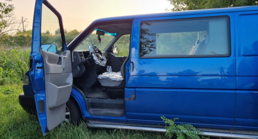 Ukradł samochód na powrót z wesela