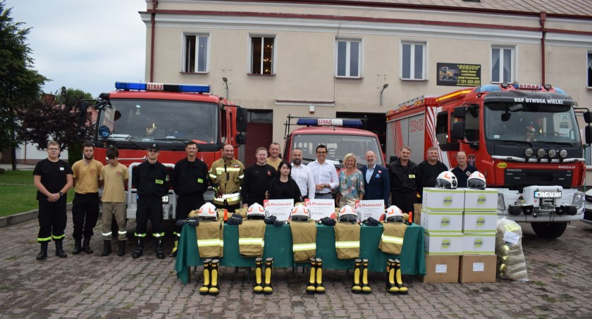 Nowe wyposażenie dla OSP z gminy Karczew