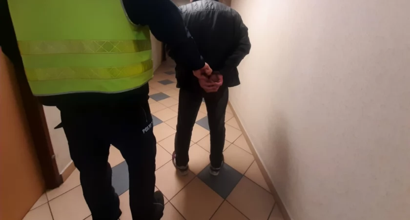Kompletnie pijany kierowca zatrzymany dzięki zgłoszeniu obywatelskiemu