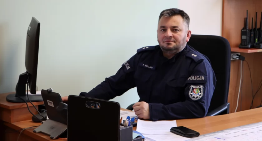 Naczelnik złapał złodzieja na gorącym uczynku