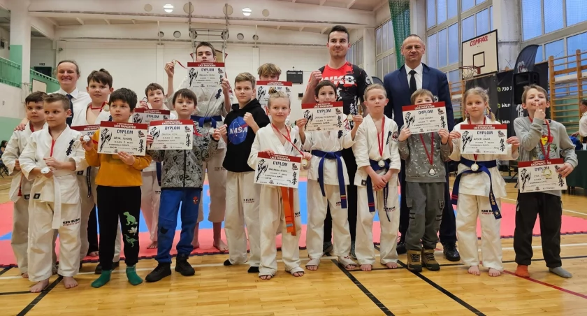 Świetny występ początkujących zawodników KSW Bushi