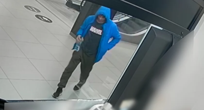 Sprawca włamania poszukiwany - kto rozpoznaje mężczyznę na zdjęciu?