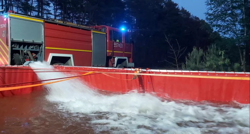 Spłonęło 5 hektarów lasu na terenie Karczewa i Otwocka
