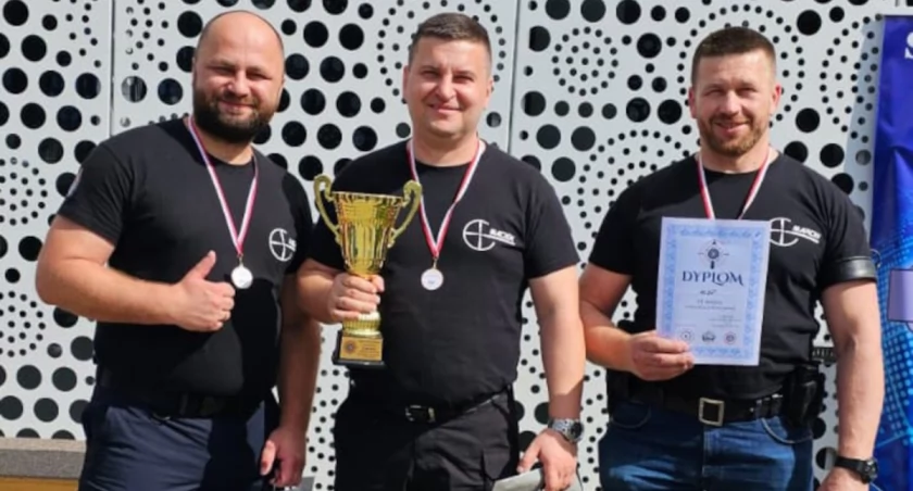 Otwocki policjant w gronie najlepszych strzelców kraju