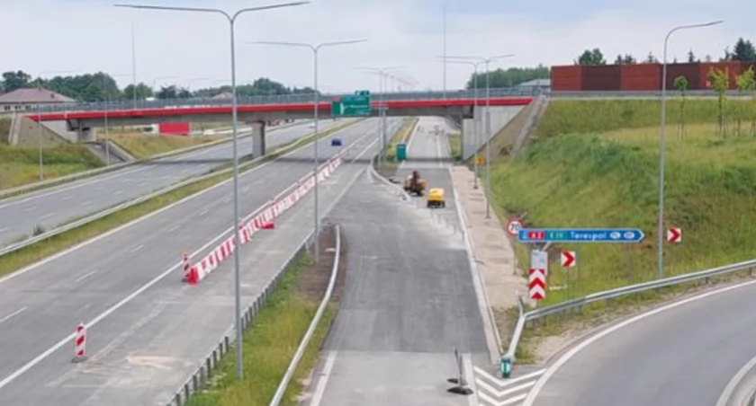Otwarcie łącznicy A2-S17 na Lublin na węźle w Majdanie