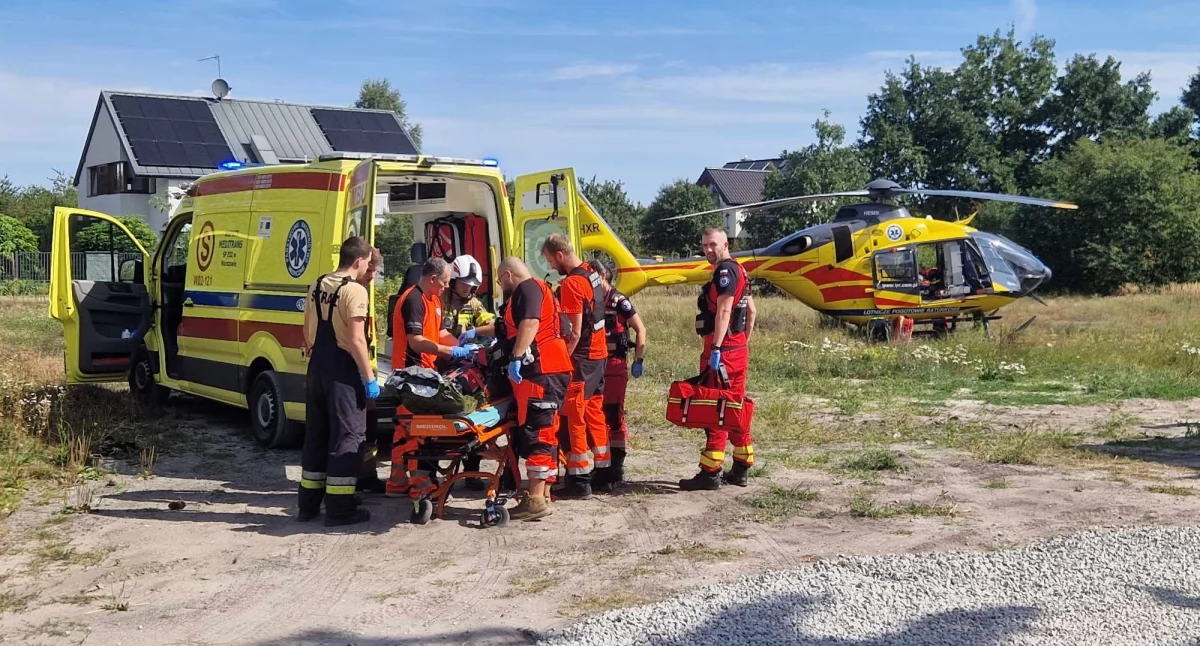 Wypadek robotnika na budowie w Józefowie
