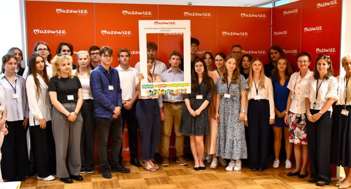 Studenci chcą praktykować u marszałka