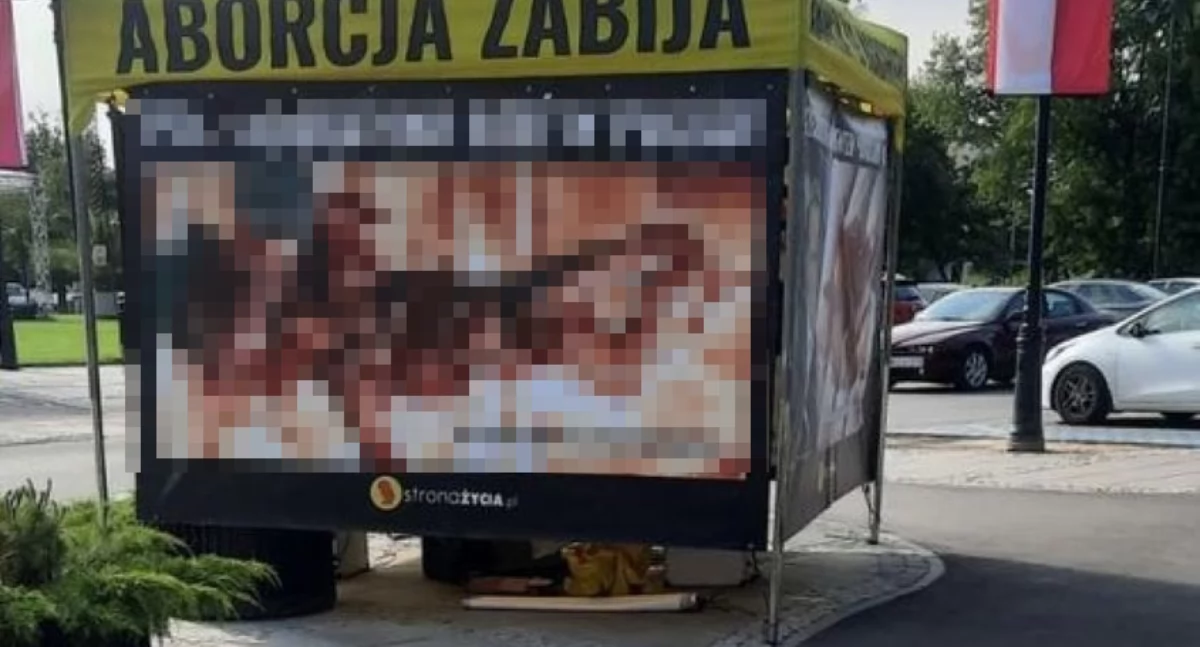 Kto jest zgorszony antyaborcyjnymi przekazami prezentowanymi w Otwocku?