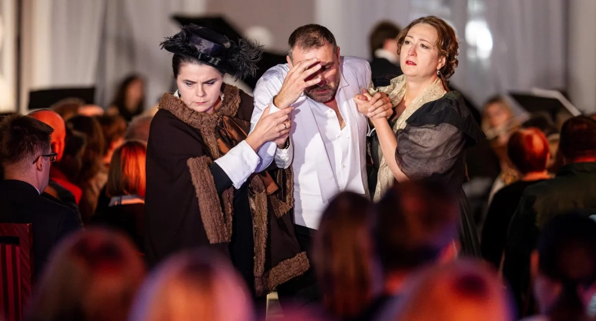 Opera „Chopin” w Muzeum Wnętrz w Otwocku Wielkim – finał III edycji festiwalu Opera w Pałacu