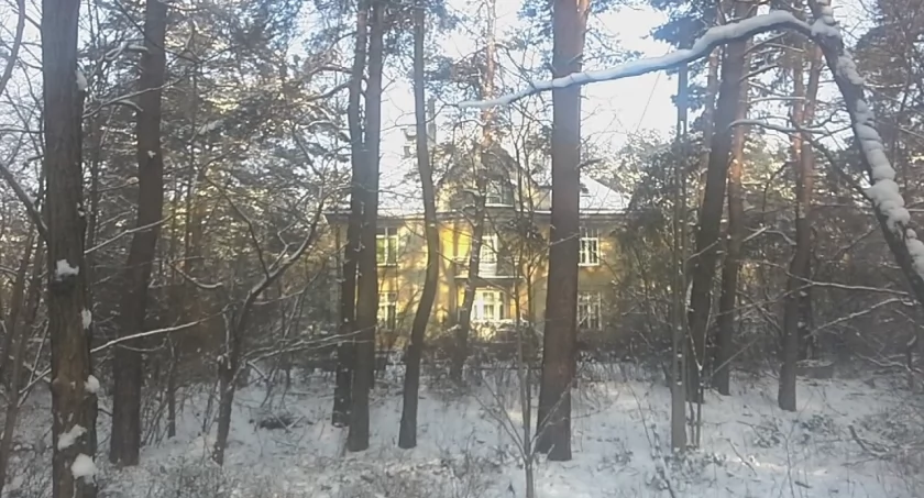 Dzień Koziołka Matołka - spacer do miejsca pobytu Kornela Makuszyńskiego w Otwocku