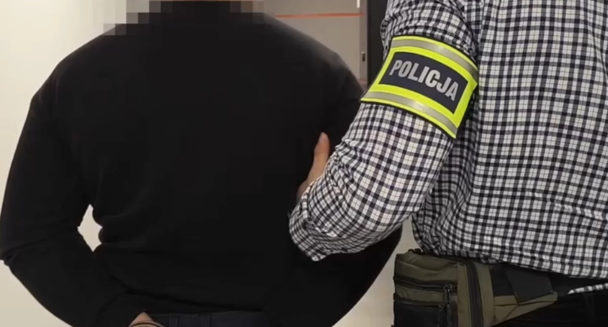 Zatrzymanie „gangu dekarzy” – oszuści trafili do aresztu