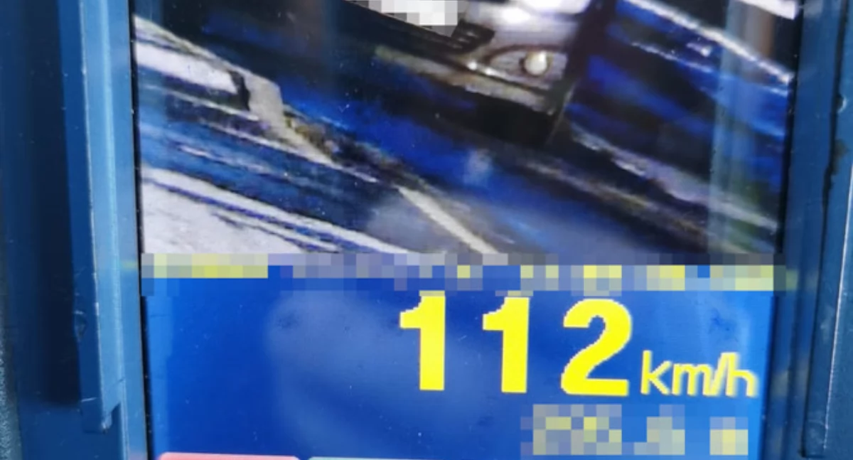Młody kierowca gnał na obiad 112 km/h w terenie zabudowanym!