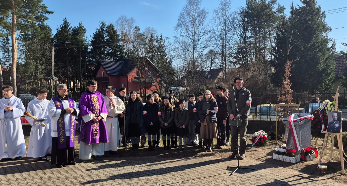 Hołd dla majora Józefa Janiszewskiego w Wiązownie