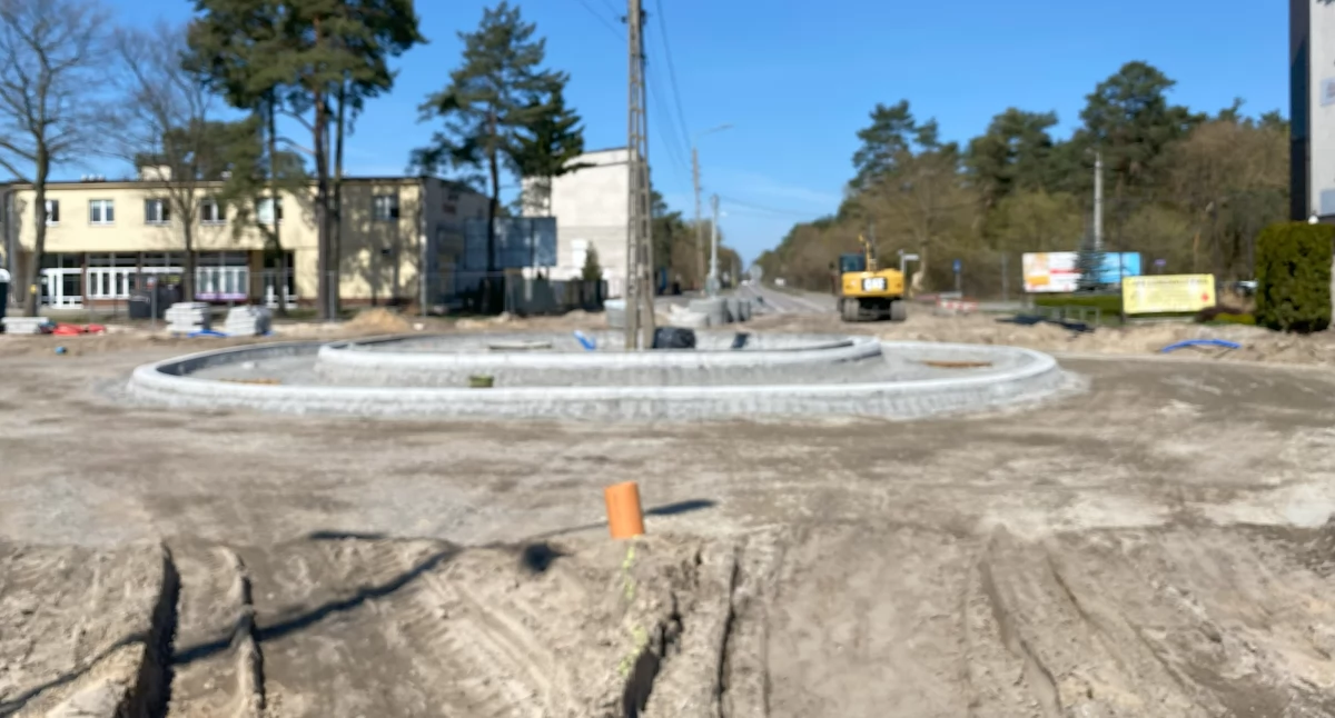Kołłątaja wciąż jednokierunkowa. Skrzyżowanie ze Świderską rozkopane