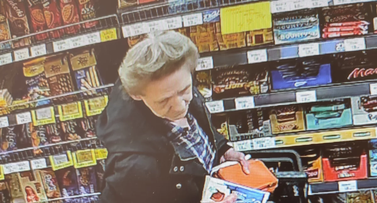Kto rozpoznaje kobietę na zdjęciu? 