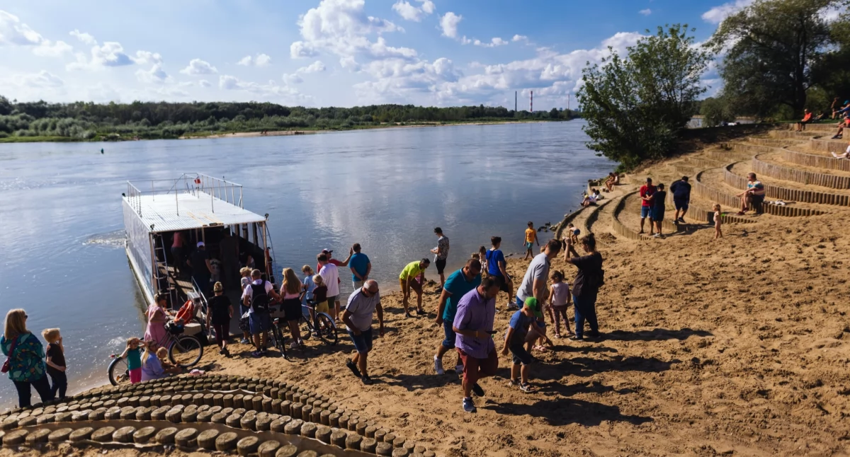 Promy przez Wisłę – bezpłatne atrakcje turystyczne na lato