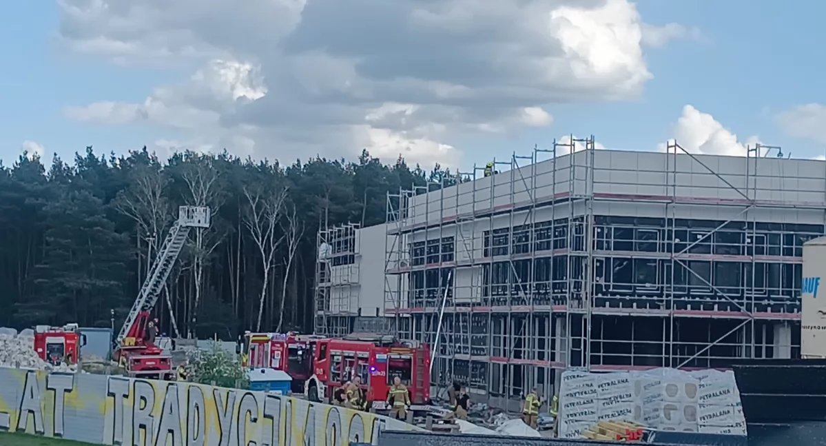 Pożar na budowie basenu w Otwocku