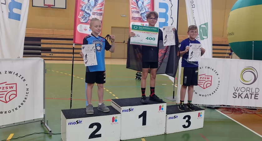 Otwock ma Mistrza Polski. Wilki wracają z 9 medalami z Kętrzyna