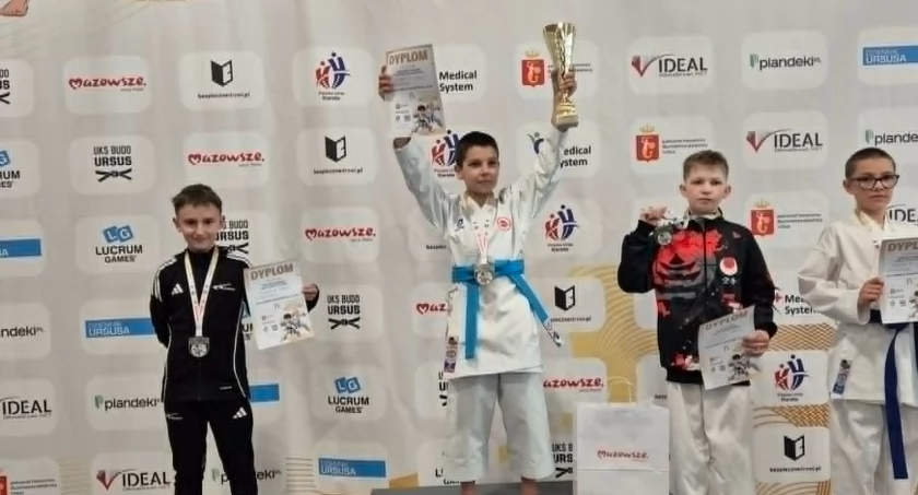 KS Sokudo z 11 medalami na IV Pucharze Młodego Mistrza w karate WKF