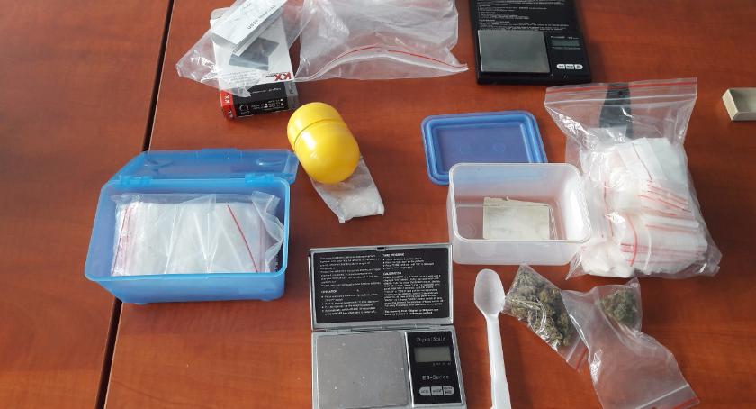 Handlarz narkotykami z Karczewa aresztowany