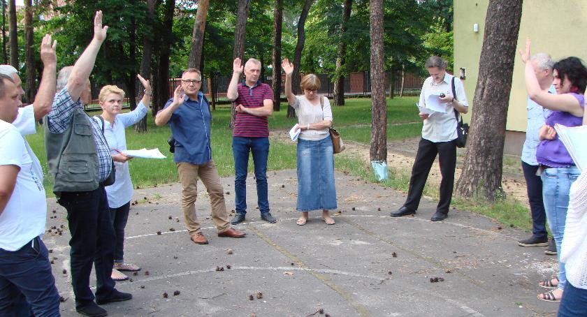 Jednak będzie plac zabaw przy otwockiej SP Nr3