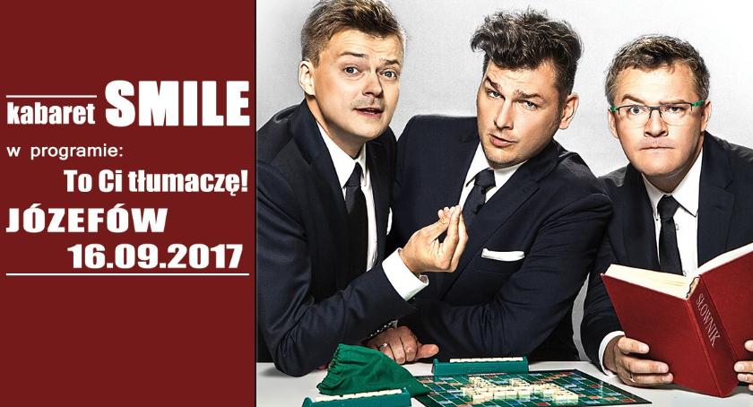 Tłumaczą śmiechem