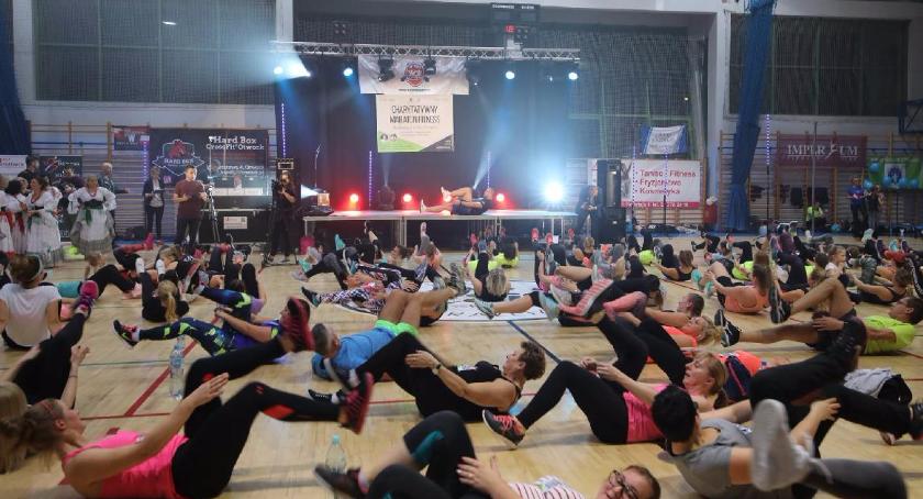 Maraton fitness w ICSiR dla Agi i Teosia