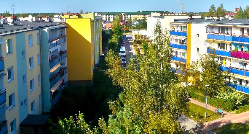 Parkingowa rewolucja na Ługach - Karczew okiem radnego Kwiatkowskiego - NR 37