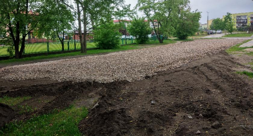 Bój o parking - Karczew okiem radnego Kwiatkowskiego - NR 38