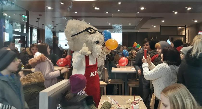 Młodzież otwocka kocha KFC