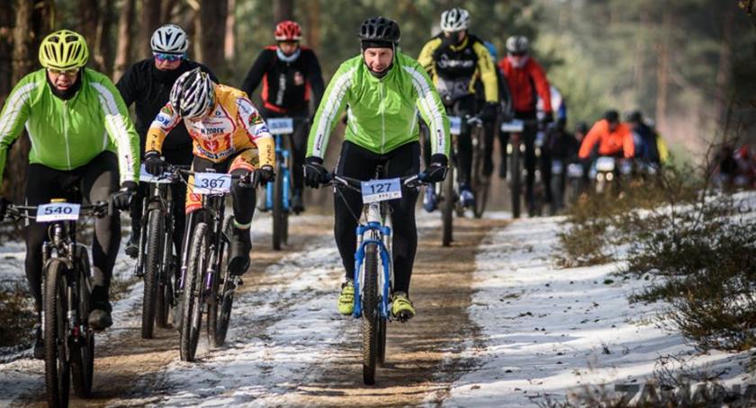 Zima w lesie, wiosna na mecie: Northtec MTB Zimą w Karczewie