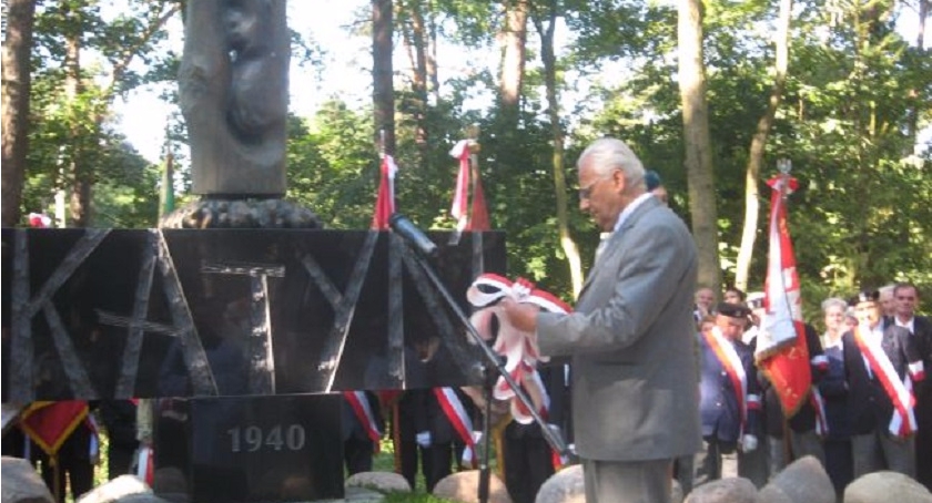 Dokument o otwockiej pamięci Katynia 1940 