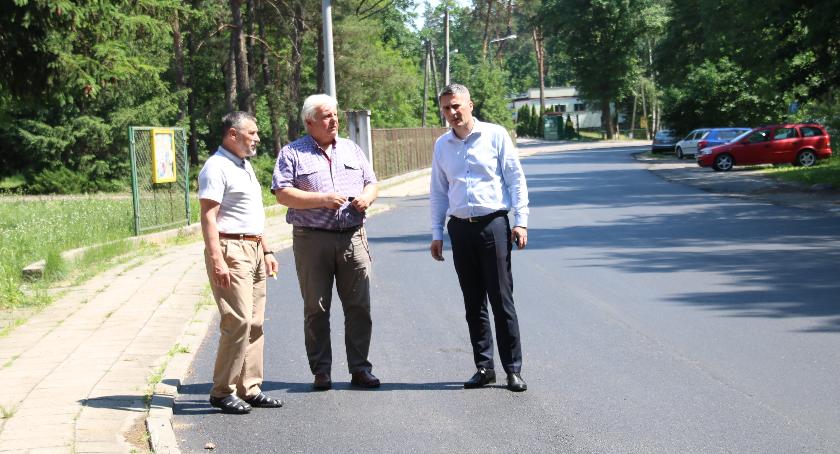 Już 3 km dróg powiatowych z nową nawierzchnią