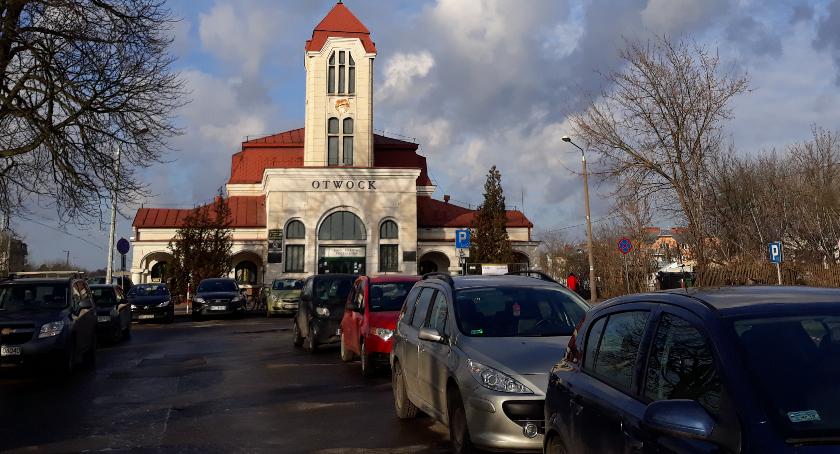 Parking przed otwockim dworcem PKP w lipcu zamknięty