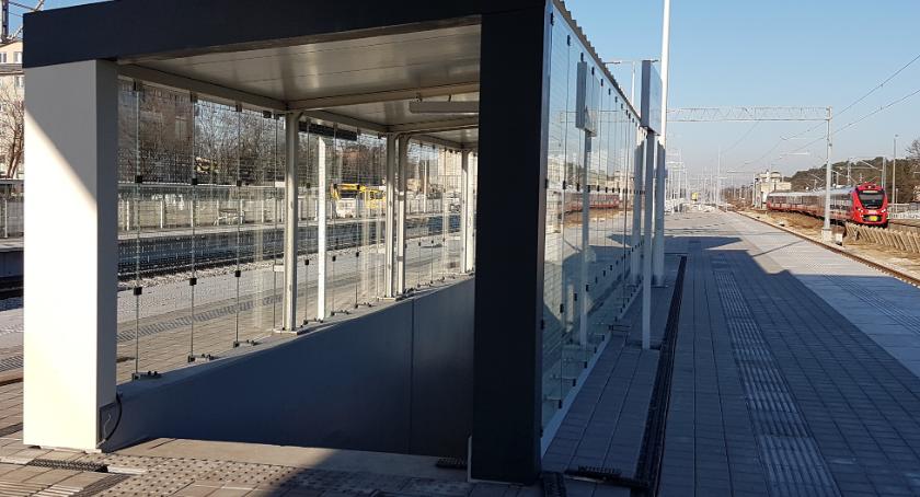 Pasażerowie nie skorzystają w zimie z nowych peronów na stacji Otwock przez złodziei